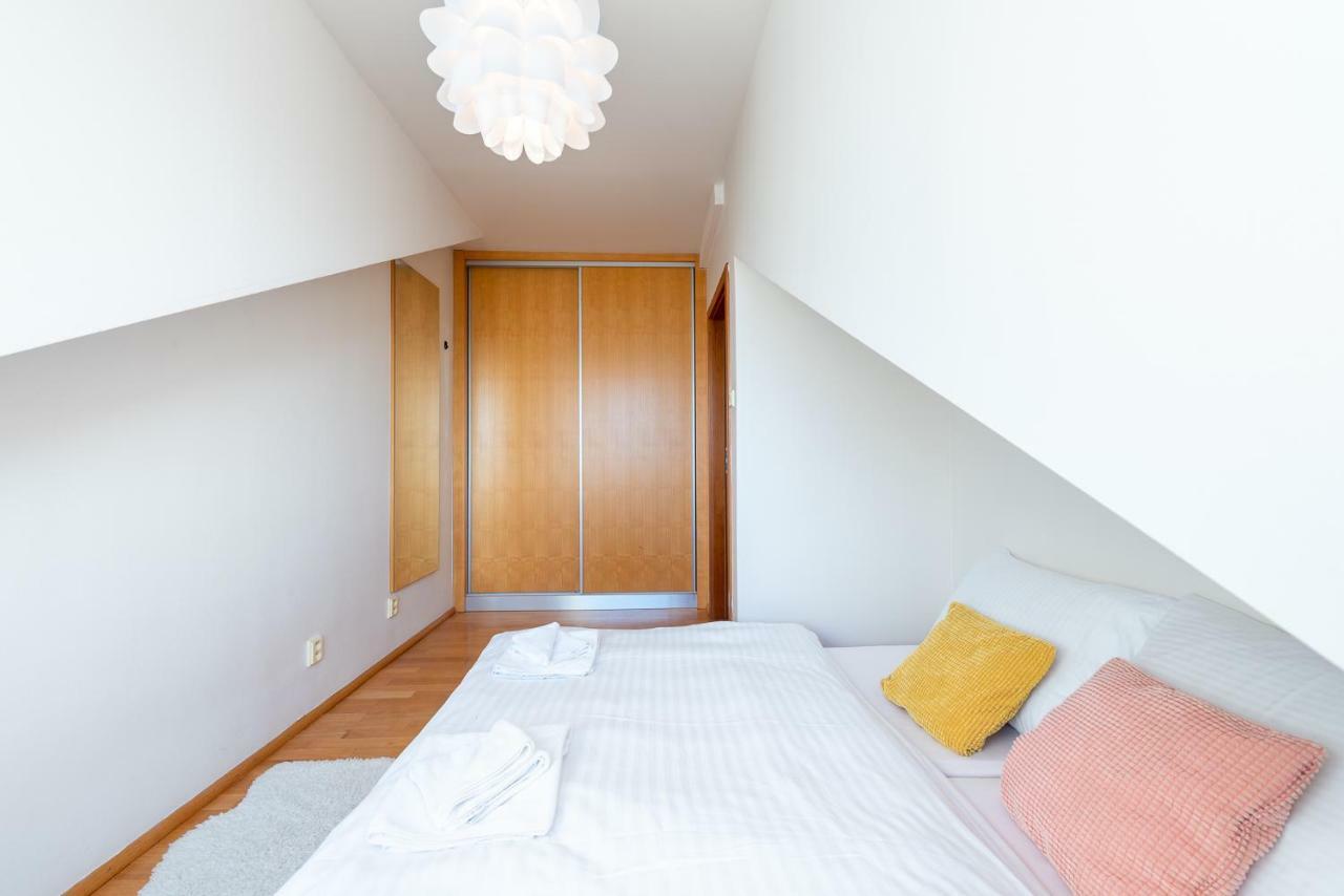 Nest Apartment Prag Exterior foto